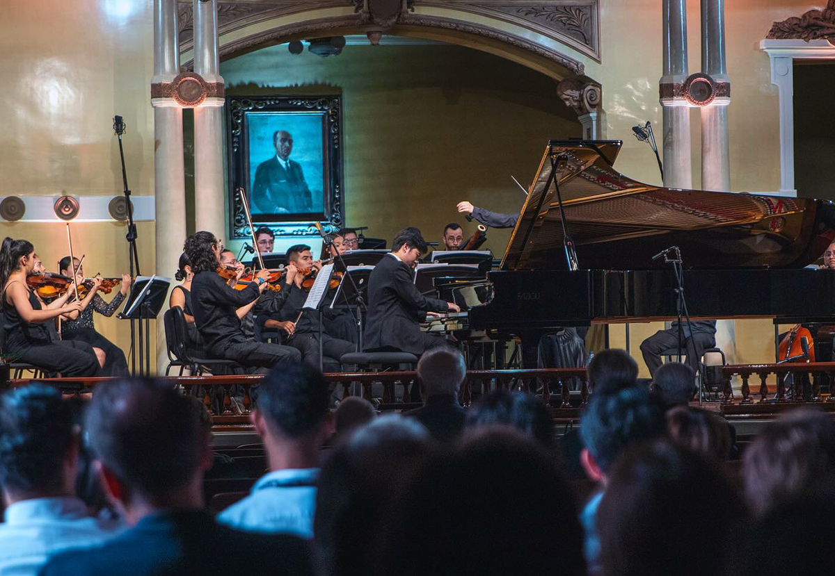 International Piano Week
